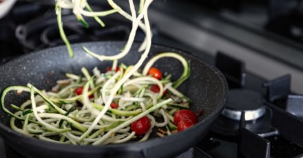 Wild one-pan Cajun salmon with zucchini pasta - Step 4