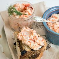 Smoked salmon rillette