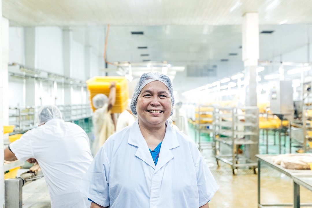 Woman working at Pan Pacific Foods